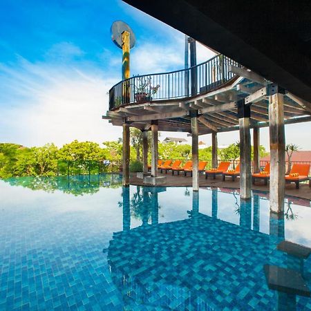 Sun Island Hotel & Spa Legian Екстер'єр фото