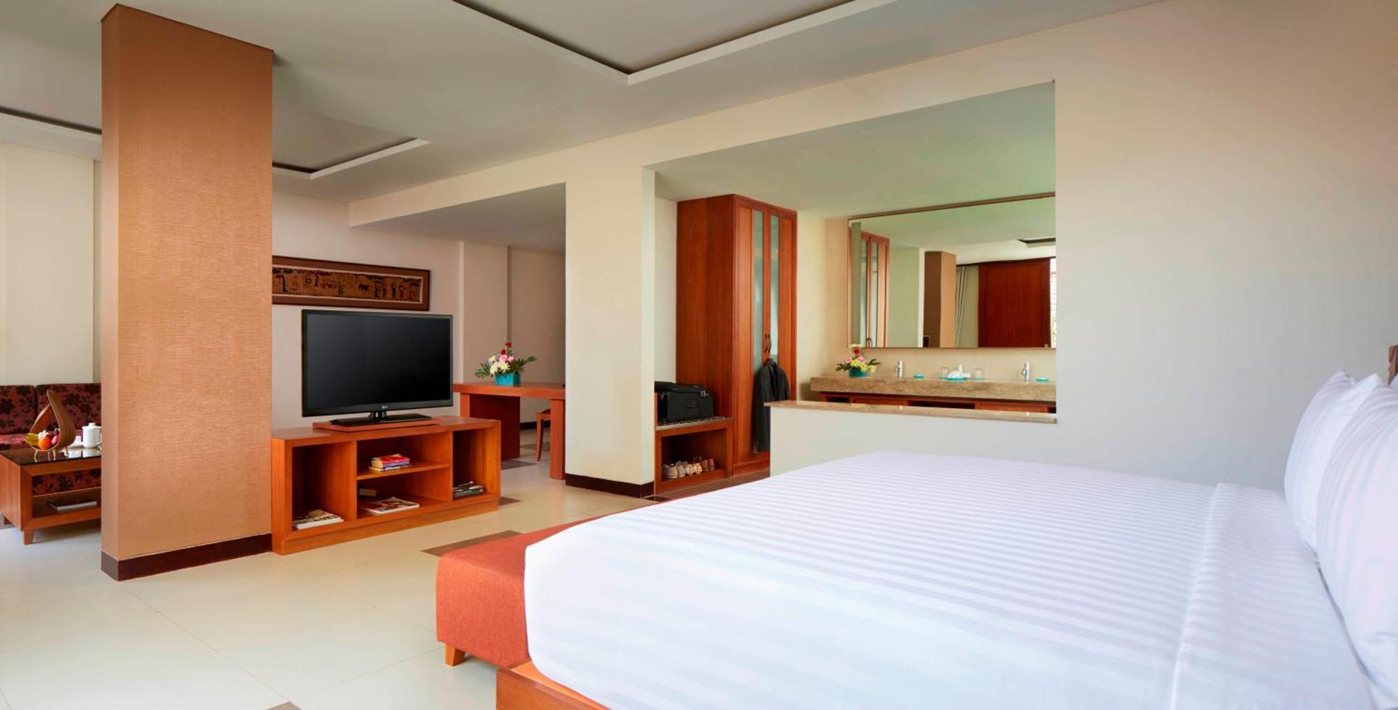 Sun Island Hotel & Spa Legian Екстер'єр фото